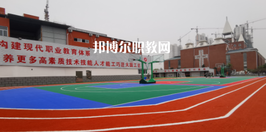 淮安市淮航技工學(xué)校地址在哪里，哪個(gè)地區(qū)，哪個(gè)城市?