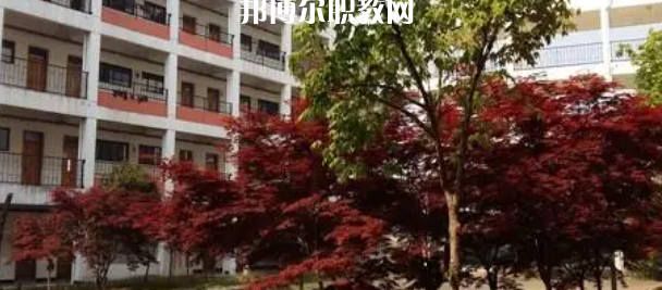 江蘇省寶應中等專業學校地址在哪里，哪個地區，哪個城市?