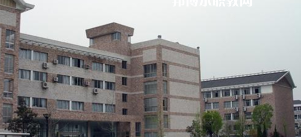 2023浙江藝術(shù)學(xué)校招生計(jì)劃 招生人數(shù)是多少(附要求、條件、對(duì)象)