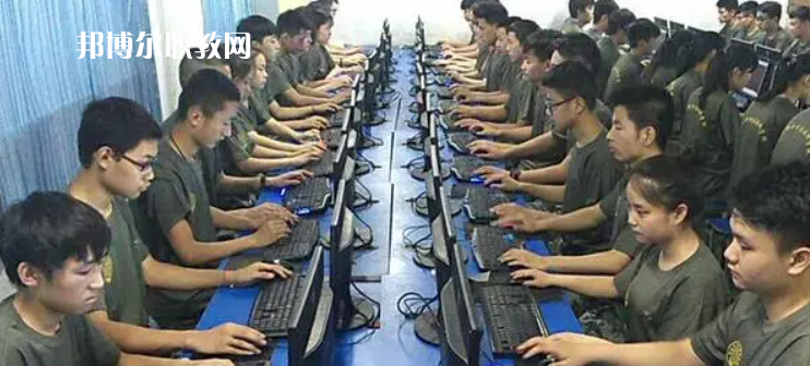 2023西安華中科技技師學院多少錢 西安華中科技技師學院各專業學費收費標準