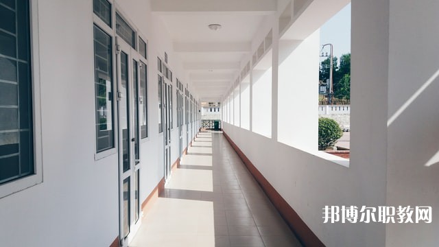 保定育德中專學校有哪些招生專業（2023年）