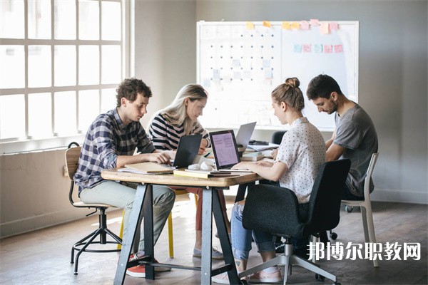 麻城宋埠職業高級中學有哪些招生專業（2023年）