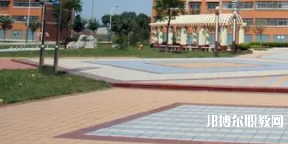 灤州市衛生職業中等專業學校地址，乘車路線