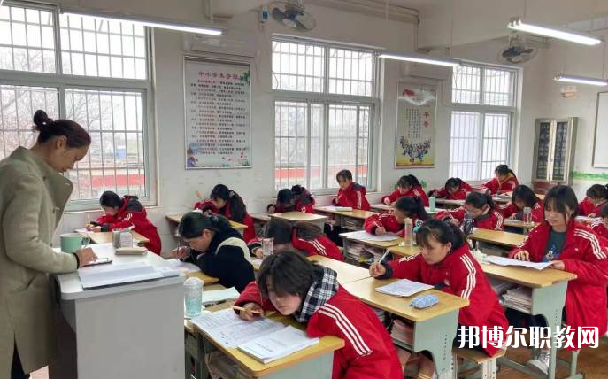 2023開封市第一職業(yè)中等專業(yè)學(xué)校招生計劃 招生人數(shù)是多少(附要求、條件、對象)