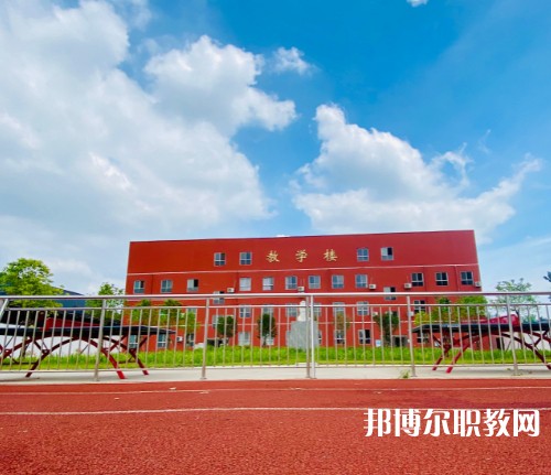 鄭州長城科技中等專業學校2023年招生錄取分數線(2024參考)