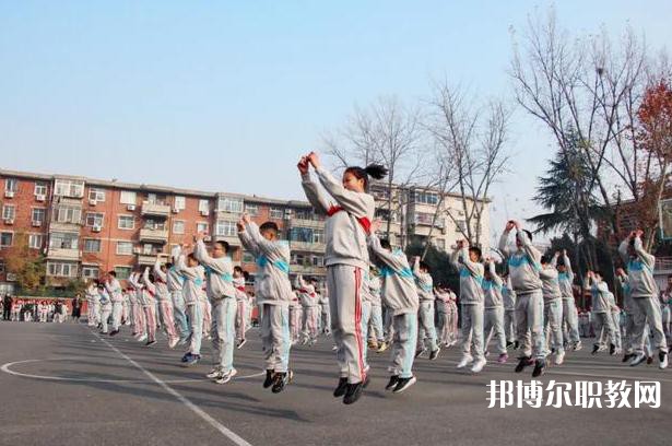 南陽市電子中等專業(yè)學(xué)校2023年招生錄取分數(shù)線（2024參考）