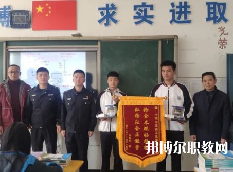 十堰醫(yī)藥衛(wèi)生學校2023年招生錄取分數(shù)線(2024參考)