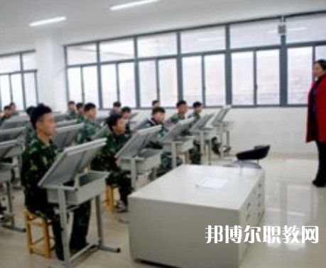 湖北楚才技工學校2023年招生錄取分數線(2024參考)