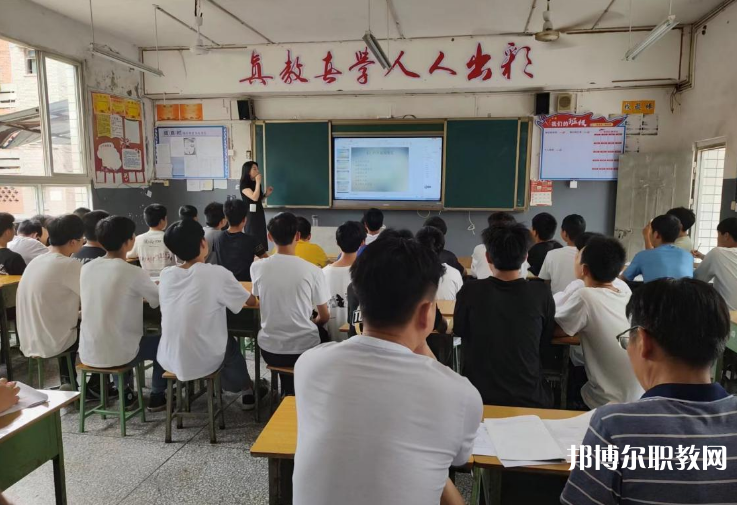 四川2024年初中畢業讀中專學校好不好