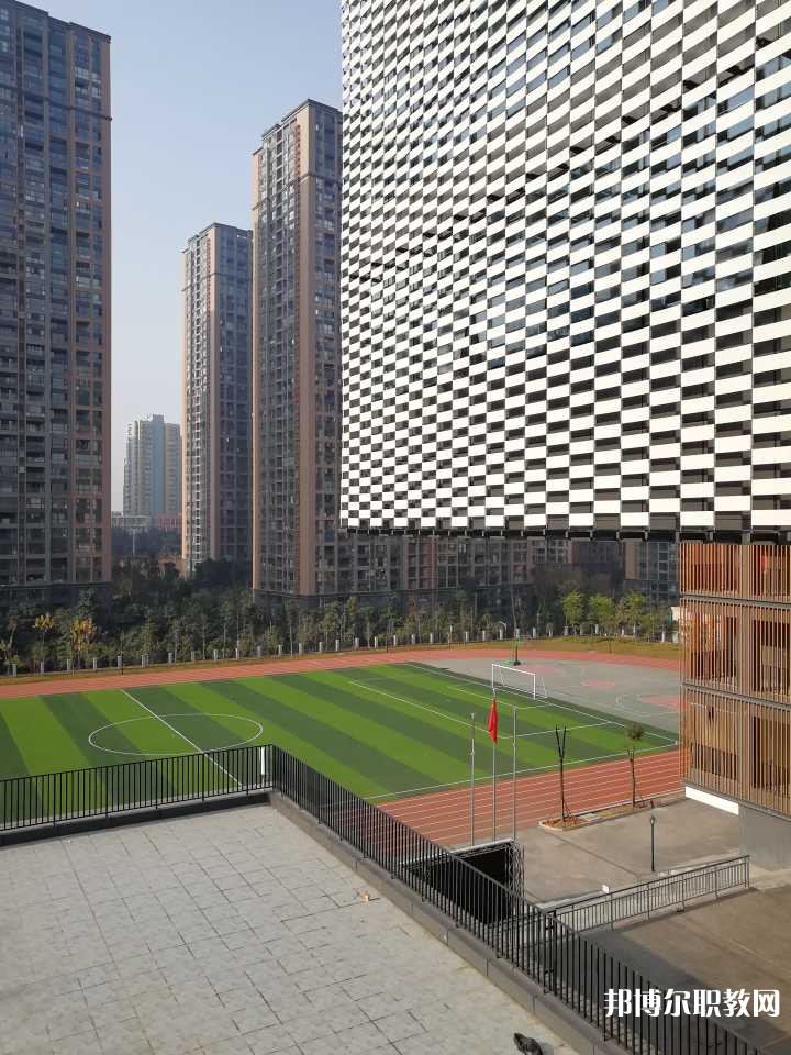 四川2024年初中畢業可不可以去中專學校