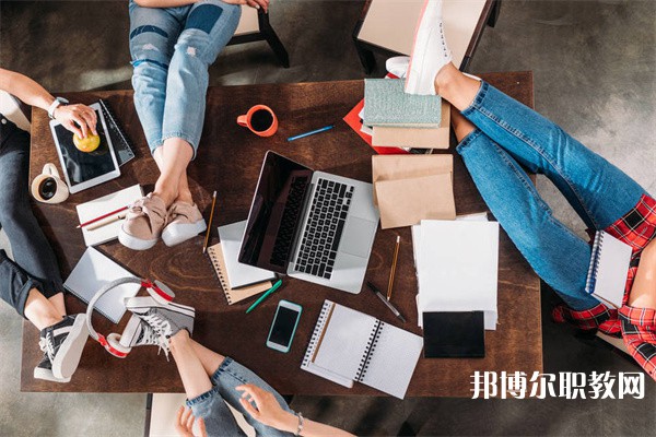 湖南哪里的中職學校能讀計算機技術應用專業