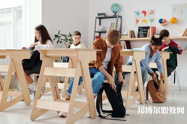 廣東哪里的中職學校能讀數控機床裝配與維修專業