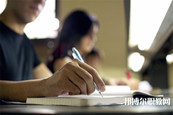 廣東哪里的職業學校能讀會計專業