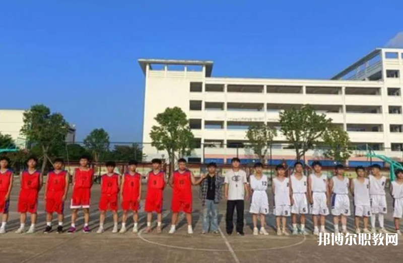 2024隆安縣中等職業技術學校多少錢 隆安縣中等職業技術學校各專業學費收費標準