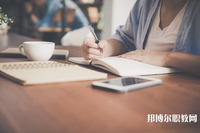 貴州哪里的職業學校能讀汽車營銷專業