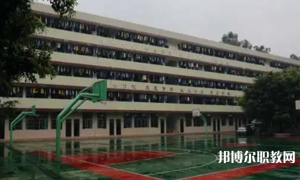 2025廣西電子高級技工學校多少錢 廣西電子高級技工學校各專業學費收費標準