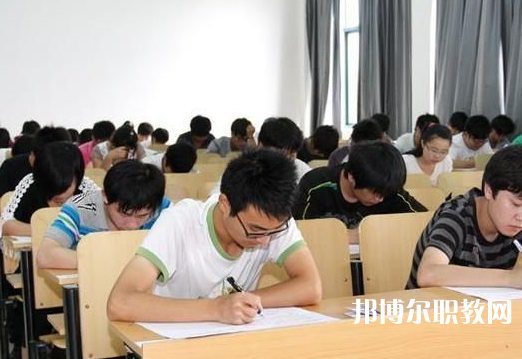 2025萍鄉公辦中專學校最新排名前三名單