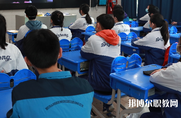 2025煙臺中職學(xué)校最新排名前三名單