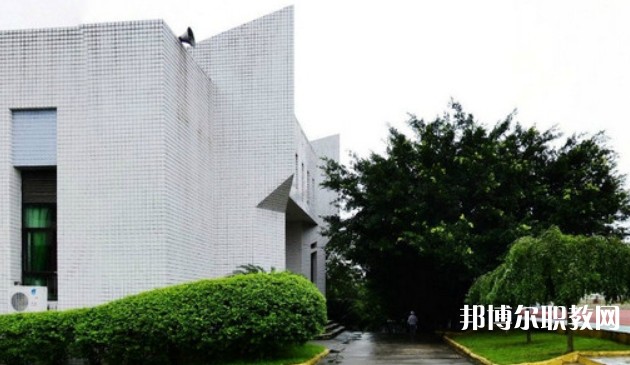 自貢2025年什么鐵路學校就業比較好