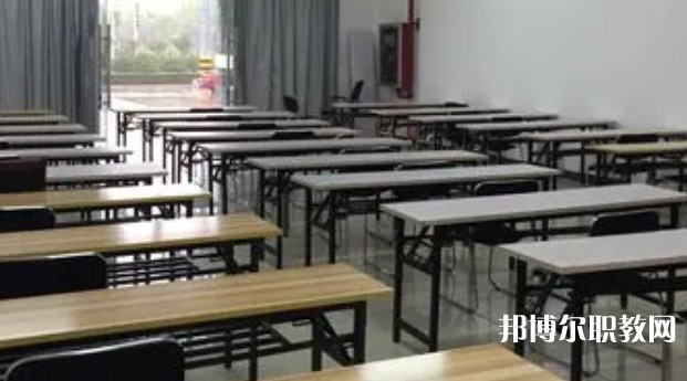 成都2025年以鐵路學校為王牌專業的大專學校有哪些