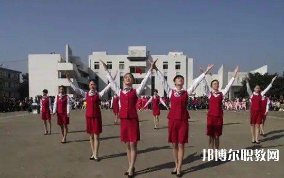 自貢2025年鐵路學校適合女生學嗎
